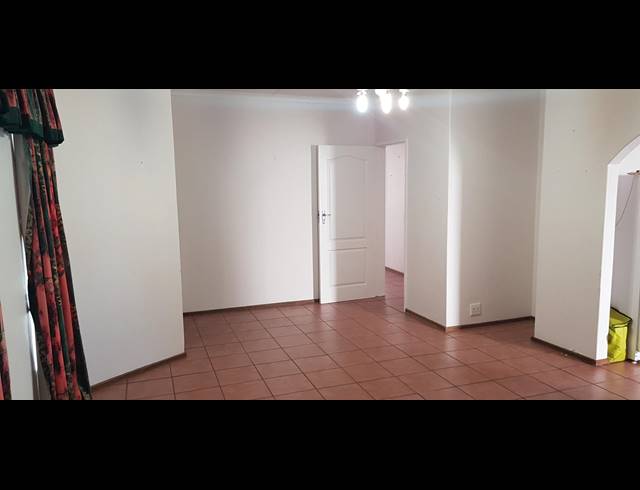 4 BEDROOM HOUSE SOLD IN BISLEY